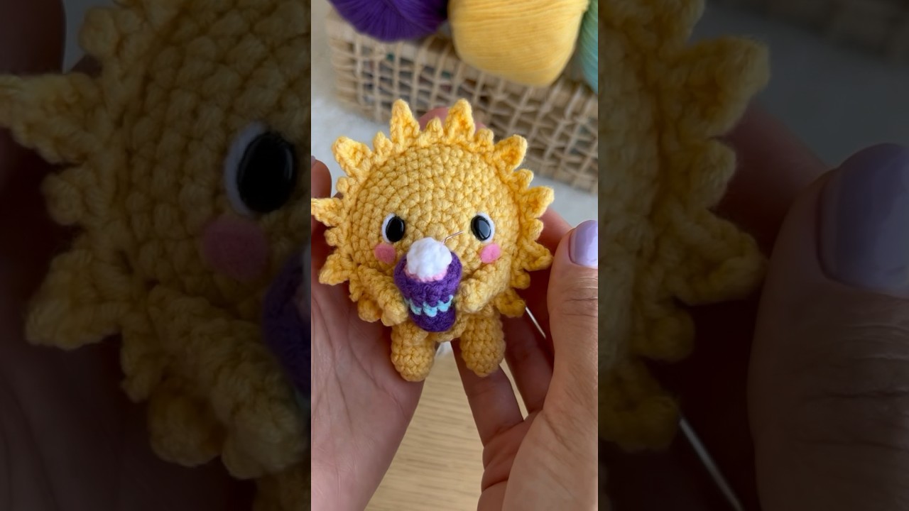 Sunny the sun amigurumi crochet pattern 