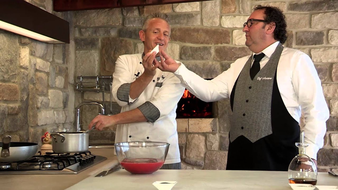 TAGLIATA DI TONNO CON CIPOLLE CARAMELLATE ALL'ARANCIA - Video Ricetta - Grigio Chef