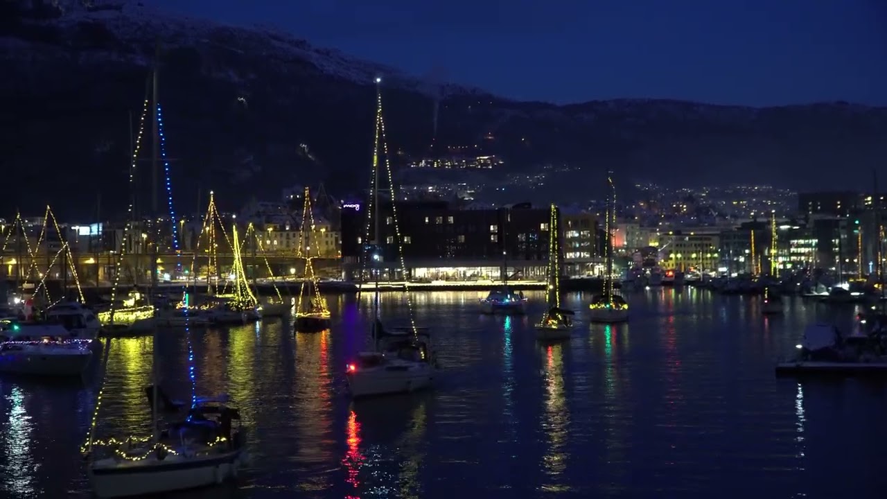 Julebåtparaden 2023 - filmet fra Småpudden