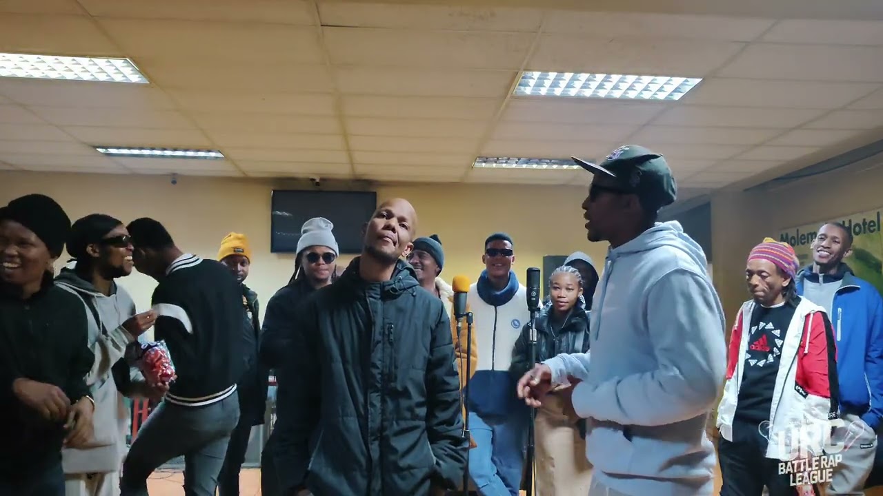 16 Star Point vs BlackDzl battle