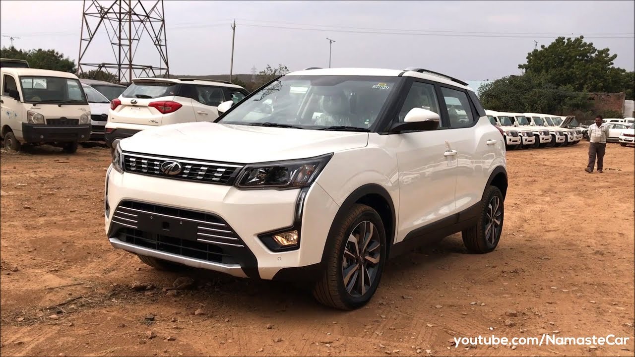Mahindra XUV300 W8 (O)/SsangYong Tivoli 2019 | Real-life review