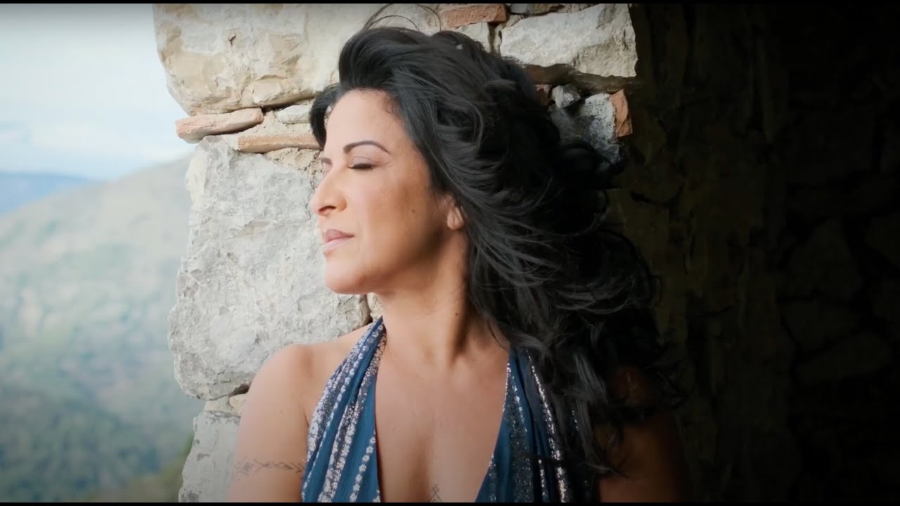 Syna Awel - 