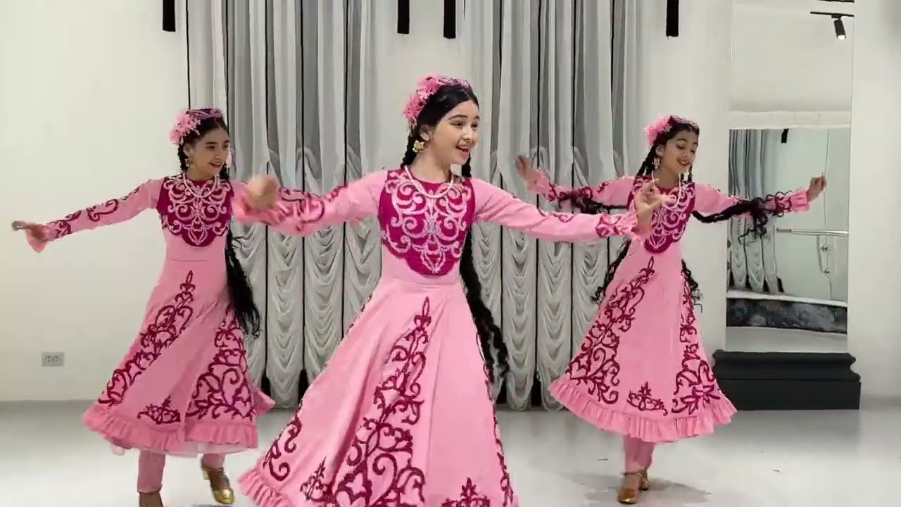 Parizoda qizlari ijrosida Farg’ona raqsi 🎀