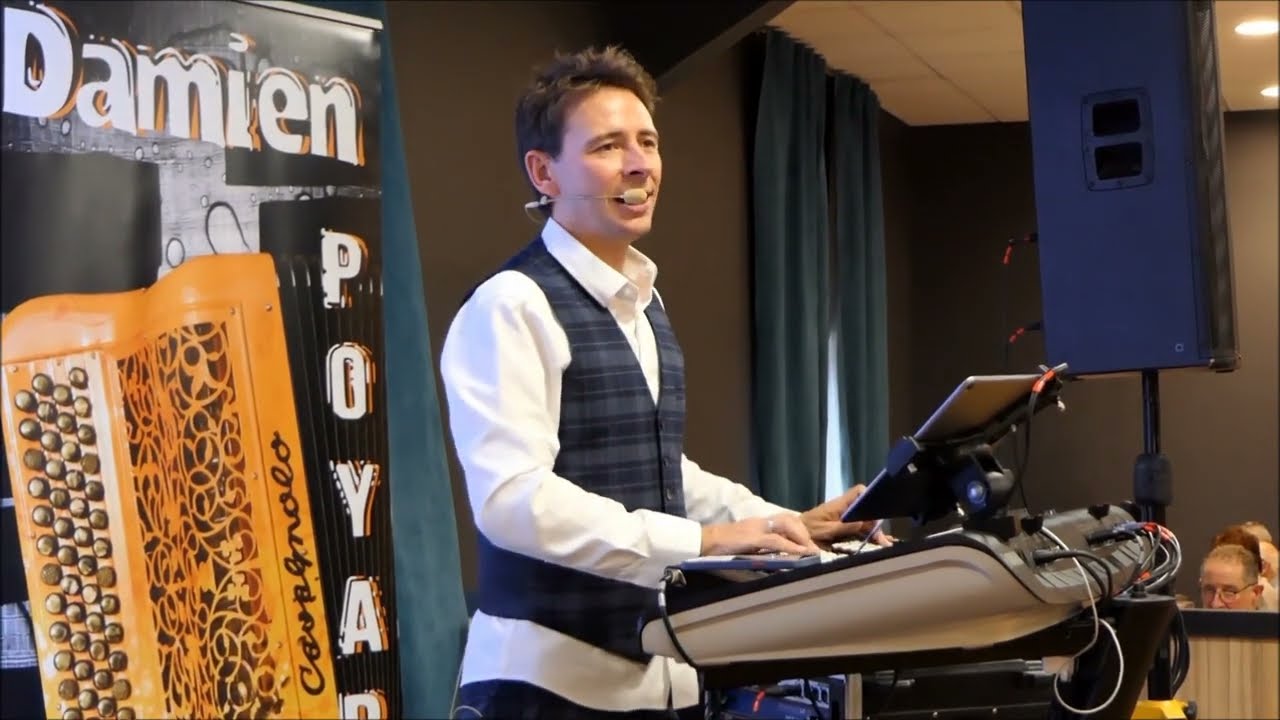 Damien POYARD. Fête du Beaujolais nouveau O' Complexe - Francourt (70).