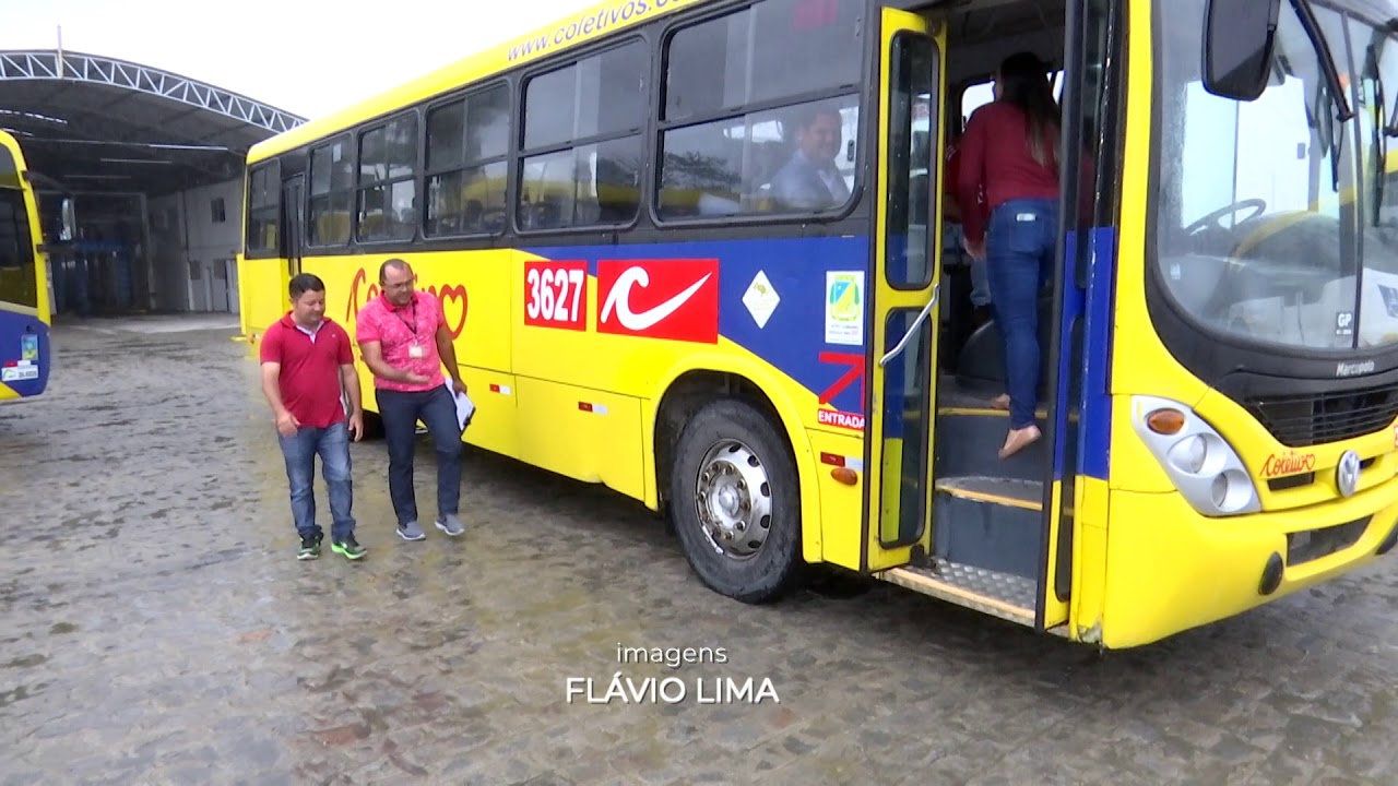 Motorista que pediu emprego no semáforo em Caruaru recebe oportunidade