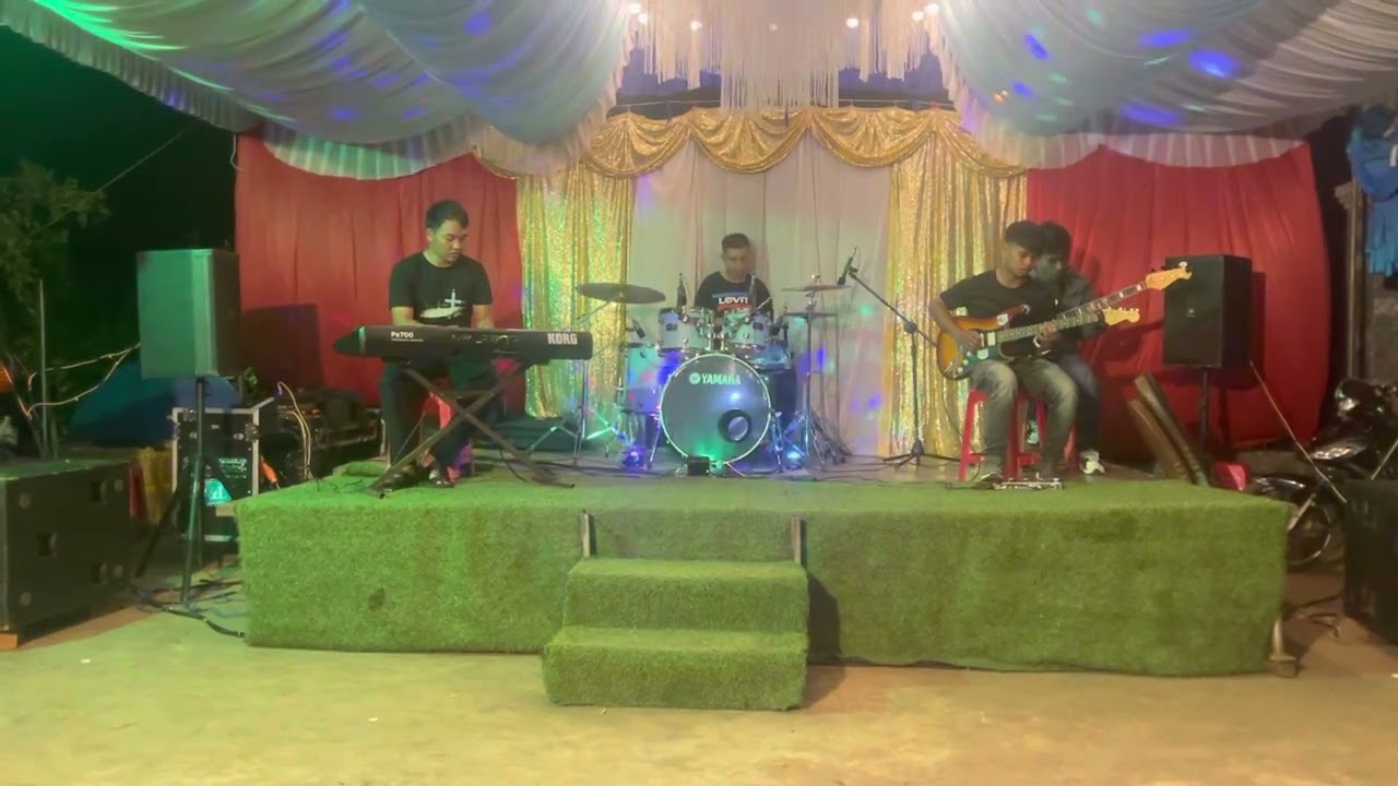 HOÀ TẤU -  VƯỢT TRÊN TẤT CẢ - guitar Dzion