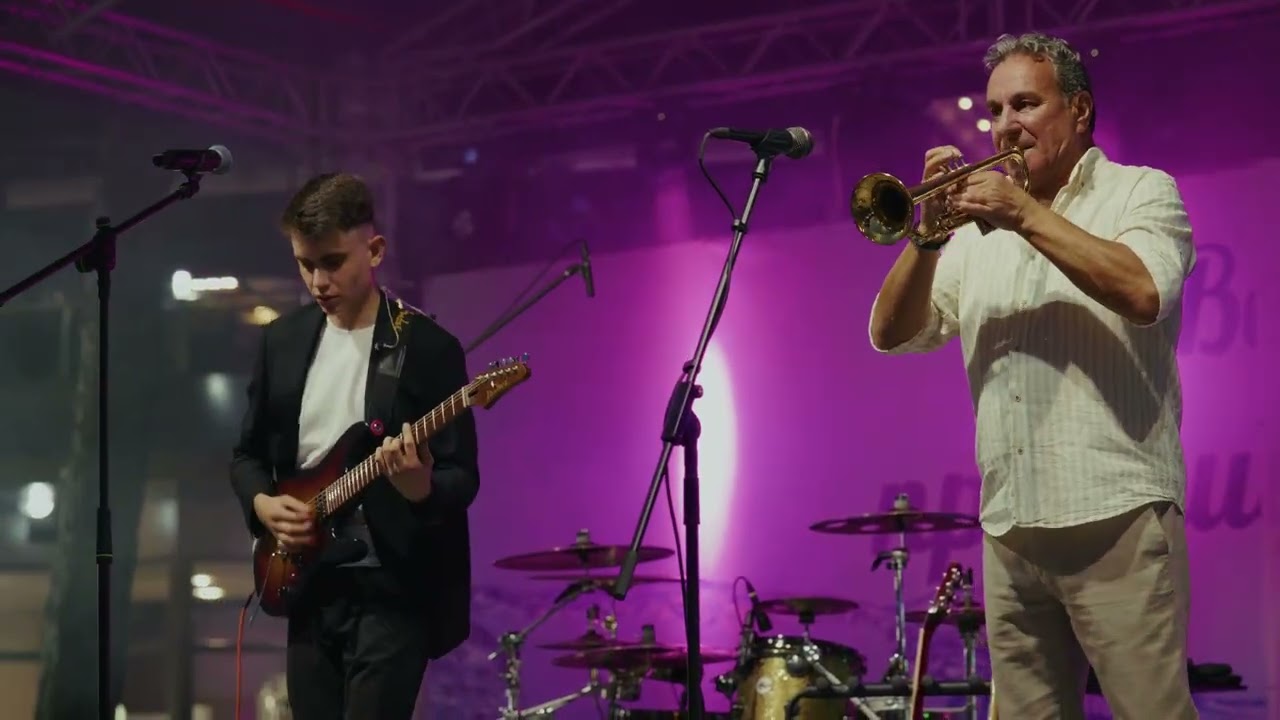 Kristiyan Mishev - Pick Up The Pieces (Live Velingrad ft. Emil Balabanov)