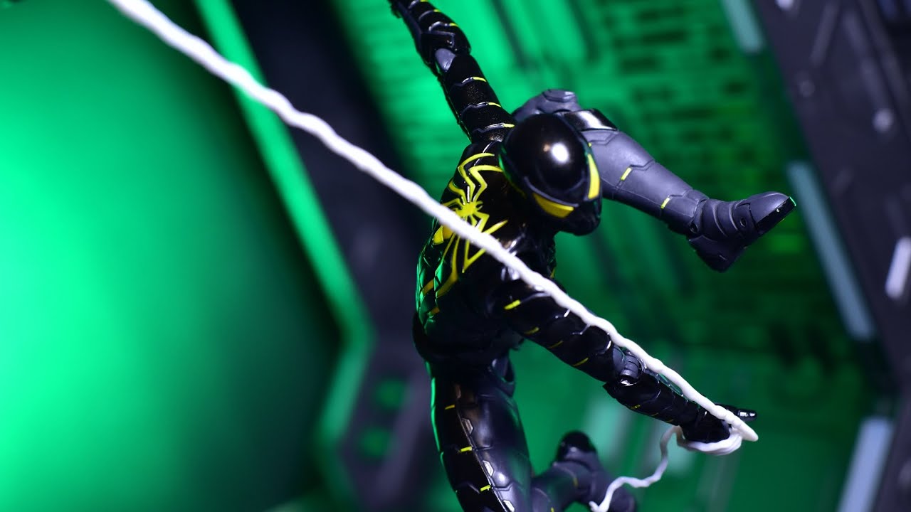 Marvel PS4 Spider-Man S.H. Figuarts Spider-Man Anti-Ock Suit Review