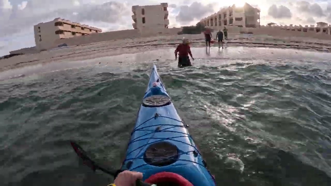 Arriving back at Corralejo avoiding landing on rocks