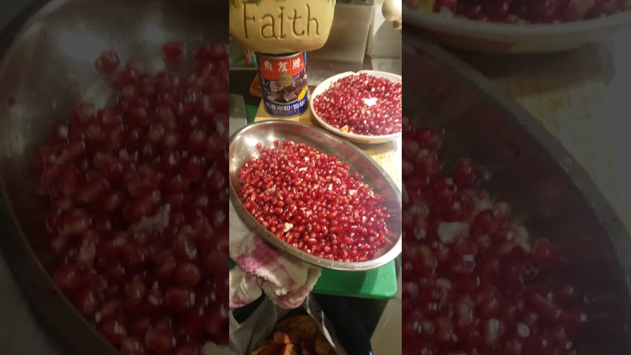 Making Fresh Warm Pomegranate Juice Part 2