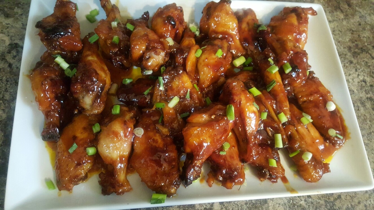 Sweet chicken wings by iskufilancooks