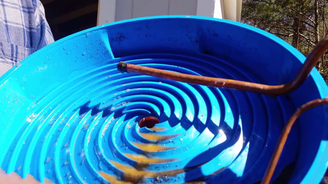 Un-boxing and setup of Gold Miner 1V_TGP-001 Spiral Panning Machine - Gold wheel
