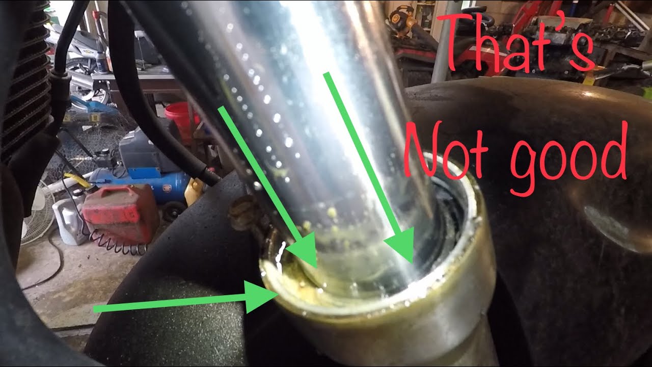 How to replace motorcycle fork seals Katana 750 GSX F (step by step)