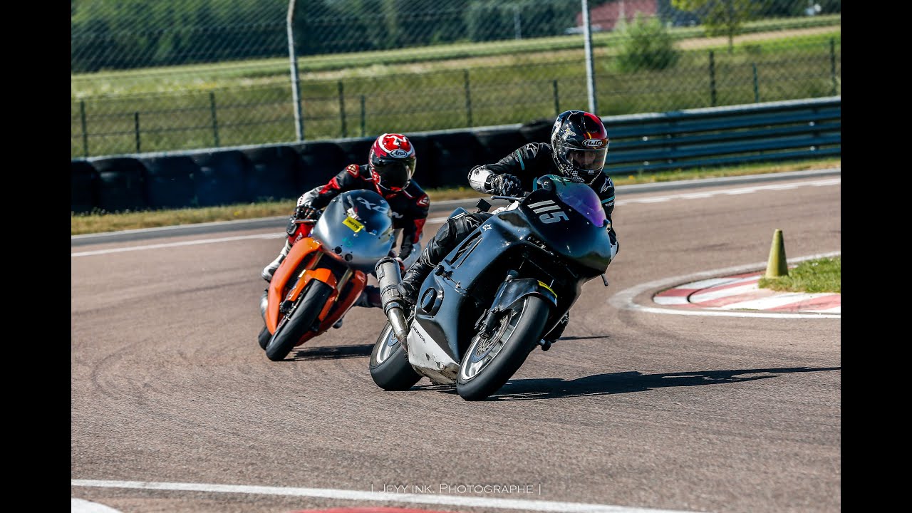 Honda CBR 1000 F 1989 (version longue)