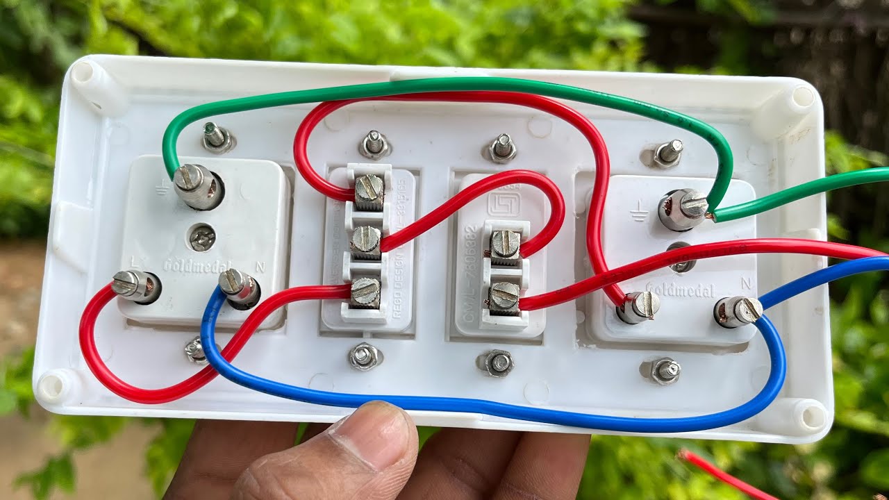 Switch board wiring design for 2 Sockets with 2way switch |