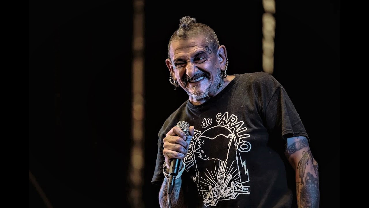 Tropa do Carallo - Anda a Hacer Hostias (Letra)