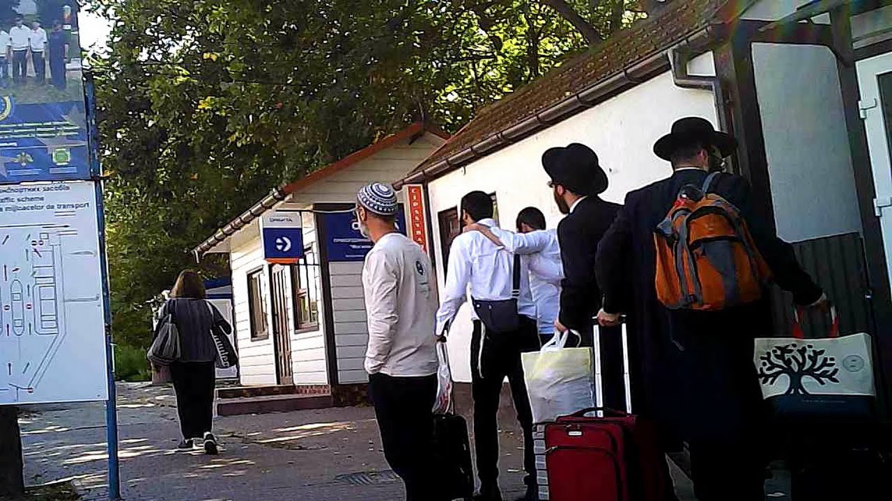 До Їзраїлю через Могилів-Подільський. Хасиди повертаються додому