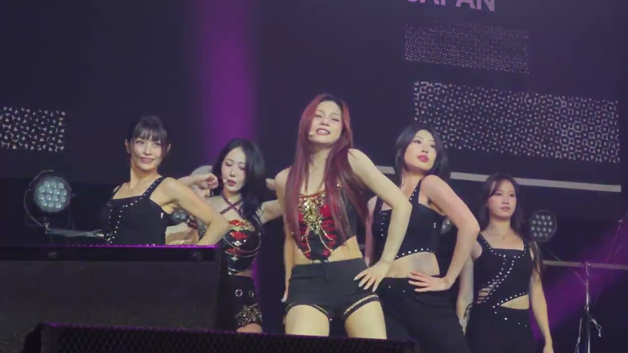 251009 VIVIZ (비비지) -  'BOP BOP!'