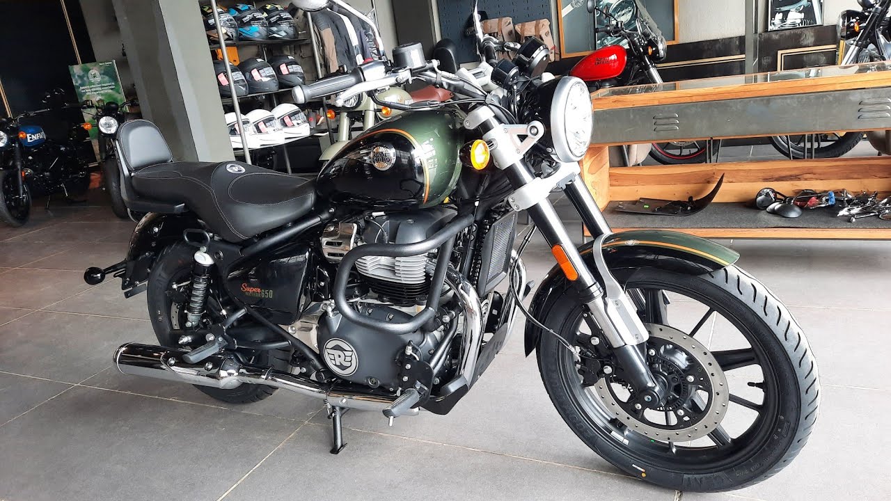 Royal Enfield | Super Meteor 650 | Interstellar Green | Touring Seat #royalenfield #supermeteor650