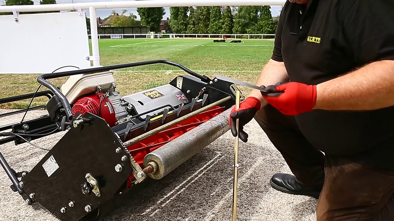 Setting the C34 Cylinder 'ON CUT' and Changing the Height of Cut