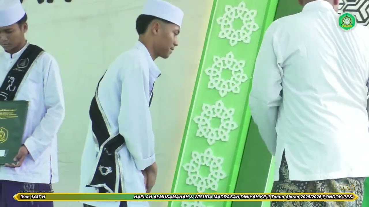 16. HAFLAH PAGI. WISUDAWAN