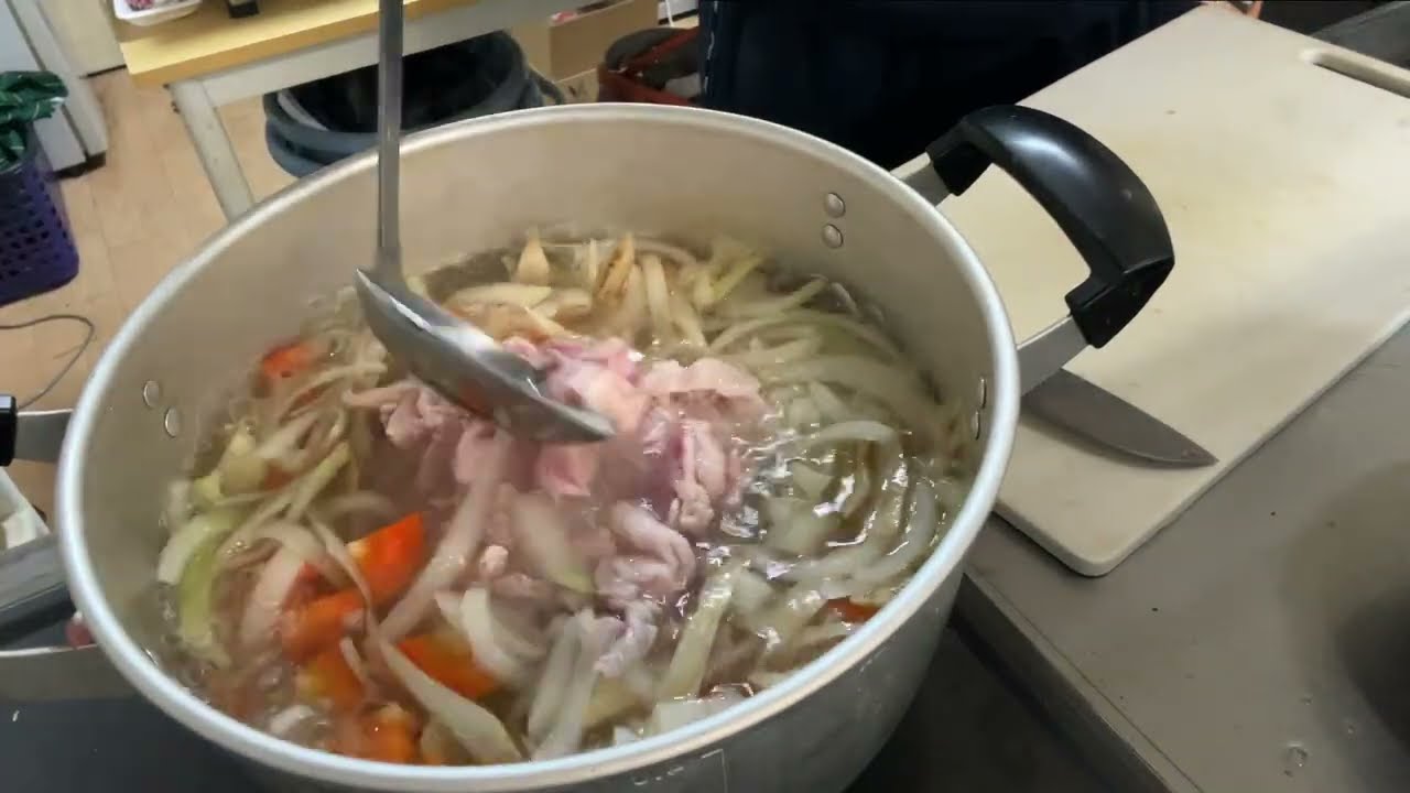 100円ショップの包丁は切れるのか　豚汁　たこ焼き