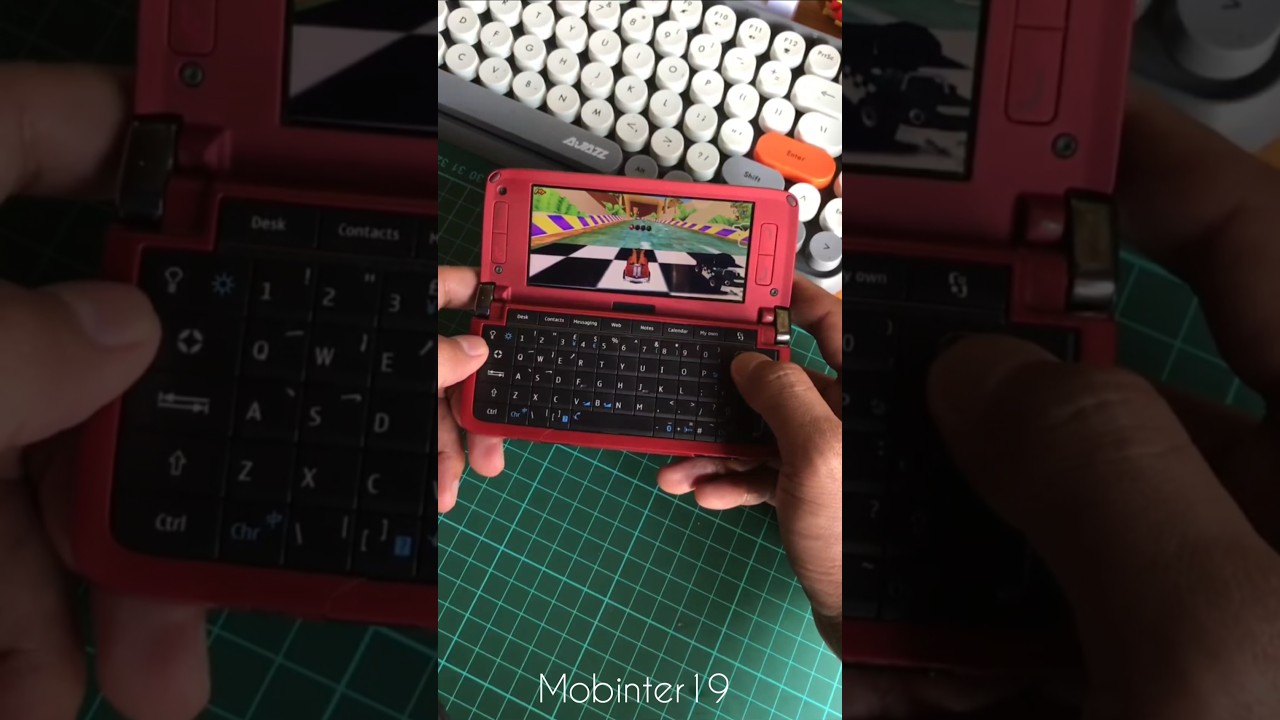 Nokia e90 playing game #nokia #nostalgia #games