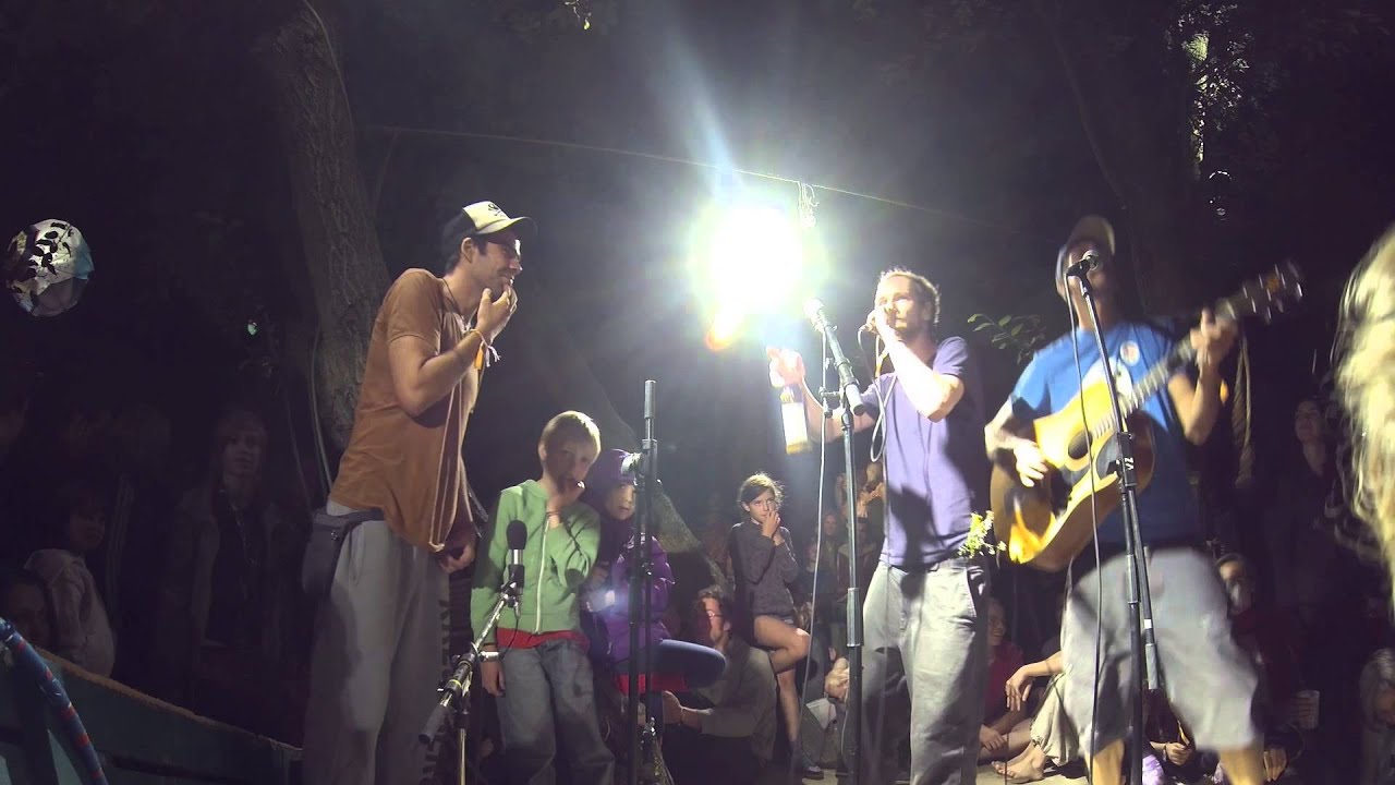 OHRBOOTEN+KÄPTN PENG Freestyle auf der AT.TENSION 2013