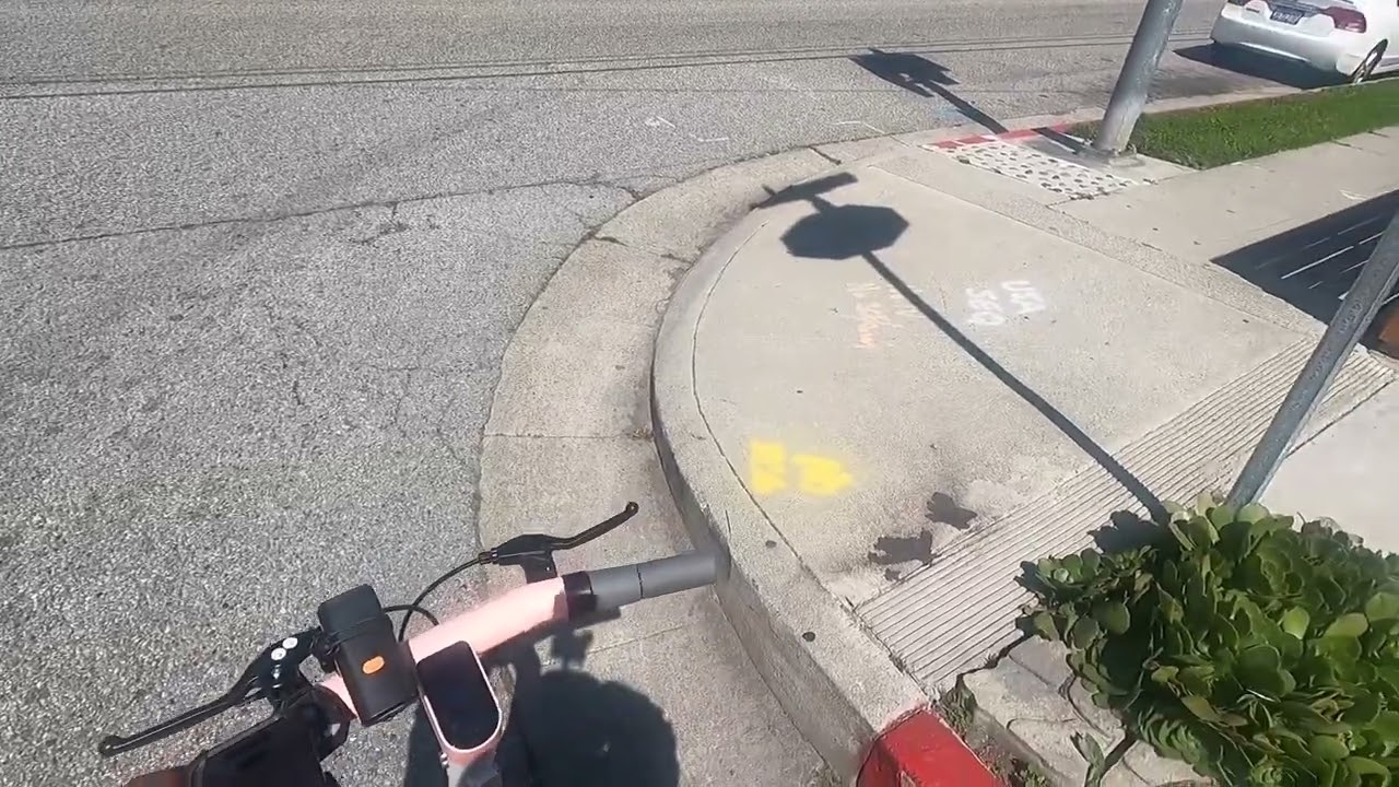 Test Ride (Daytime) - Okai Ceetle Pro