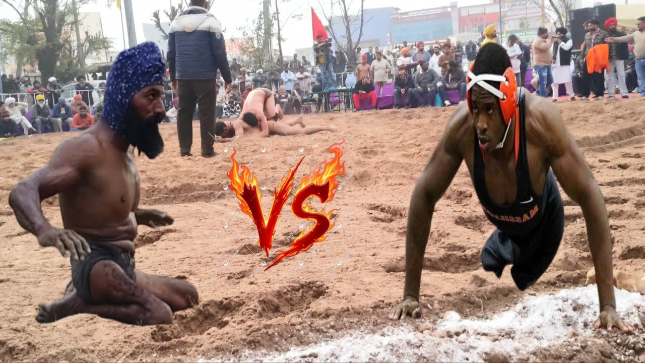 Two disabled wrestler wrestling handicapped pahlwano ki kushti 