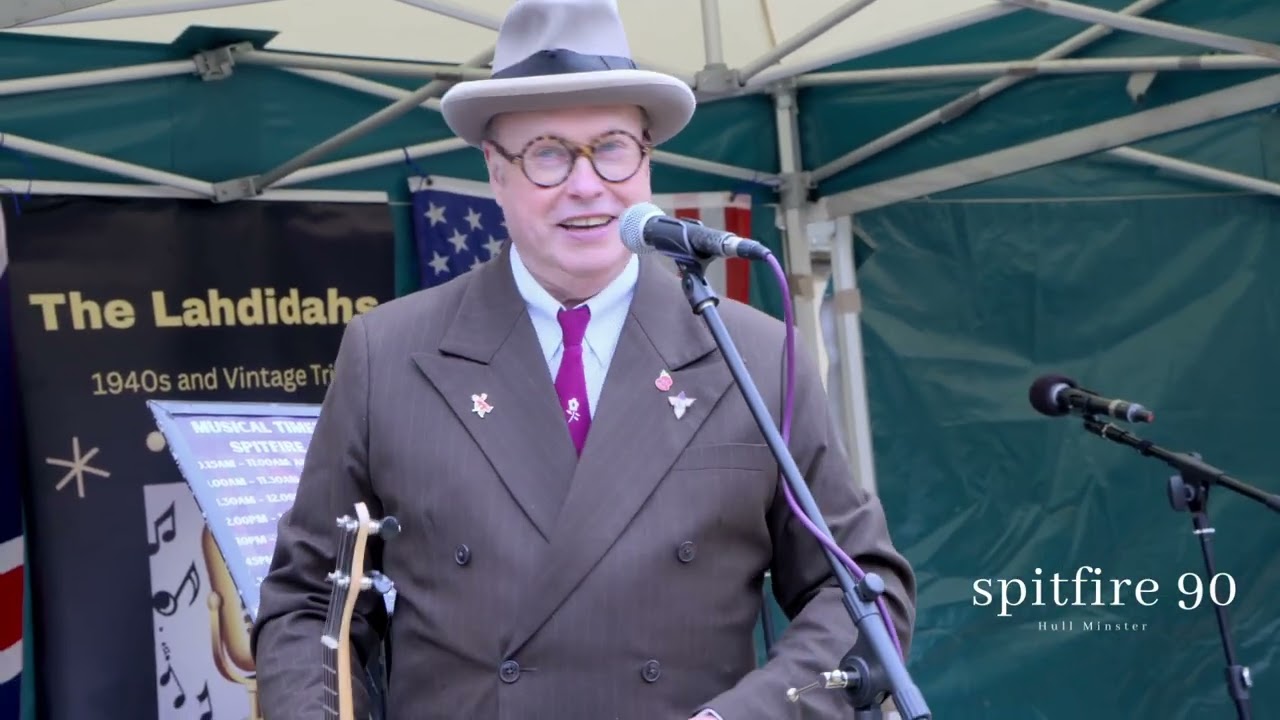 Spirfire 90 George Formby tribute act full set Hull Minster