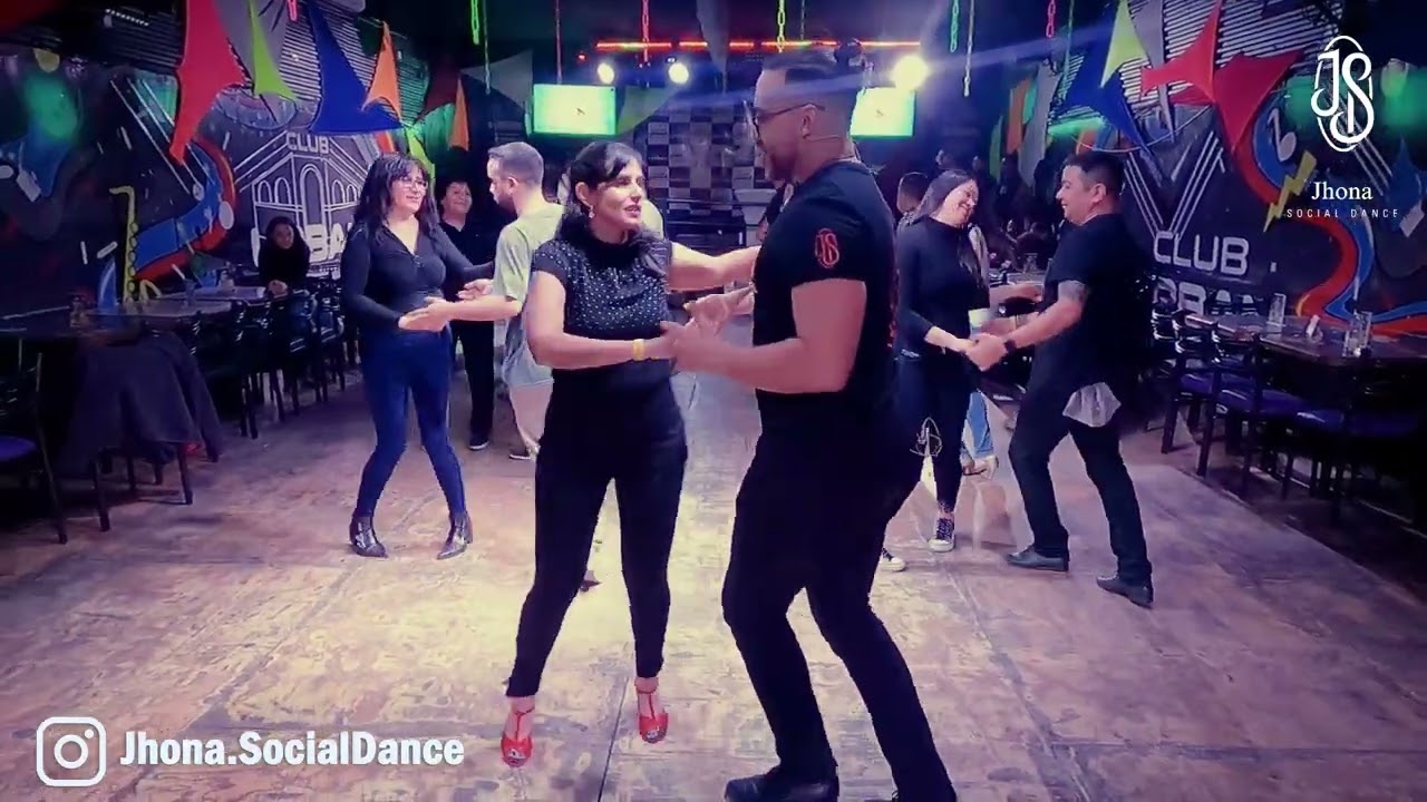 💃​🕺​ FRASE 24: SALSA SOCIAL DANCE / 2023 / CLASE DE SALSA SOCIAL DANCE 1 / JHONA SOCIAL DANCE