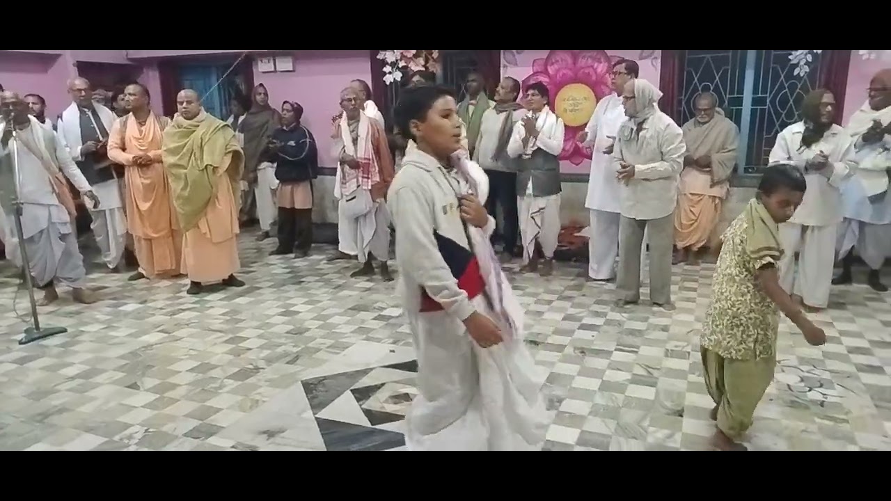 মহেশ পন্ডিতের তিরোভাব অধিবাসে ভক্তদের আনন্দ উচ্ছ্বাস