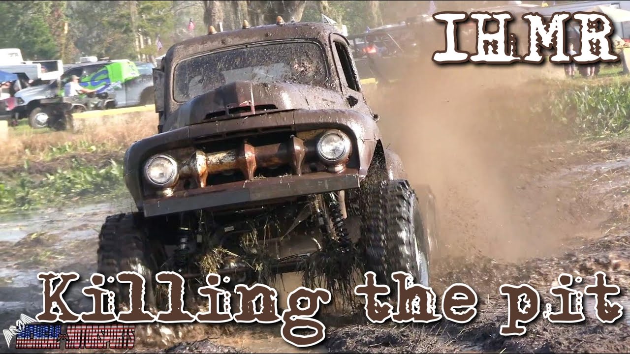 A Couple Of Bad Old Fords On Boggers!