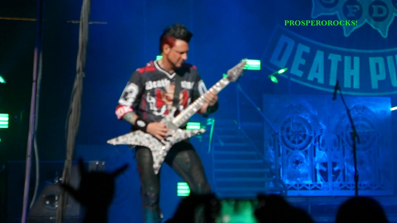 FIVE FINGER DEATH PUNCH LIVE! 2016 NJ