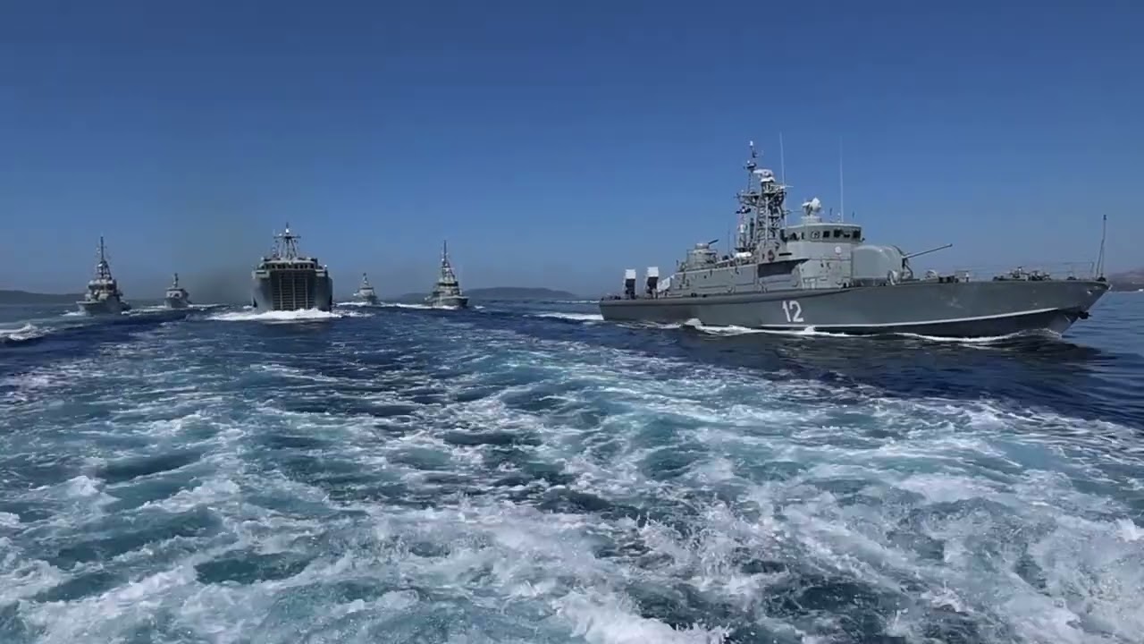Uvježbavanje brodova Hrvatske ratne mornarice za vojni mimohod