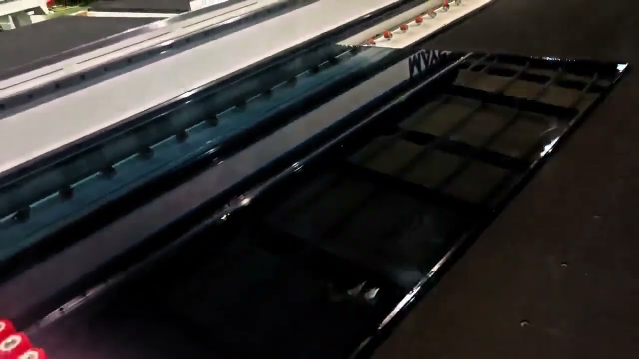 Cnc cutting machine Glass engineering company 0201114464733