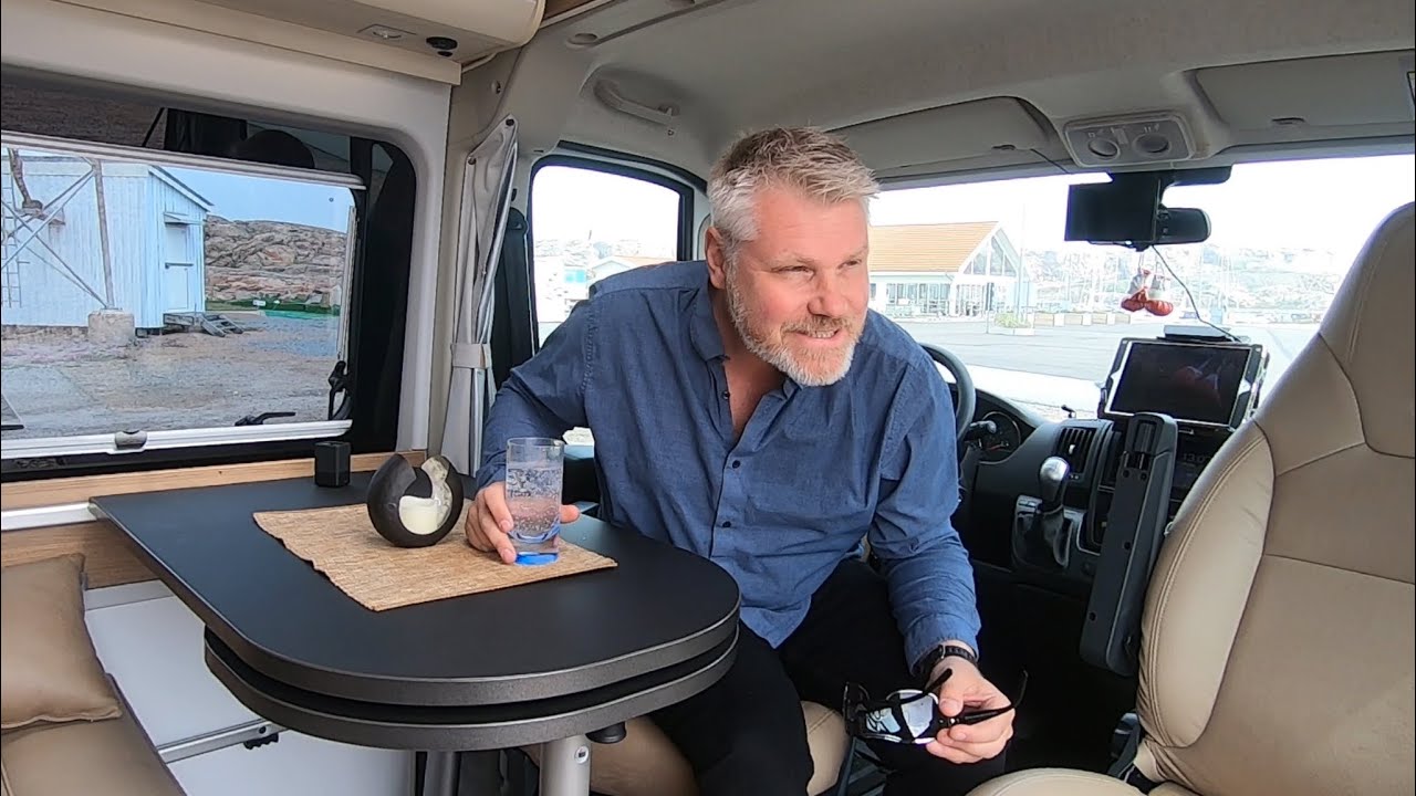The Beauty & Beast - Adria Twin 640 SLX - KTM 790 Adv R - Vanlife