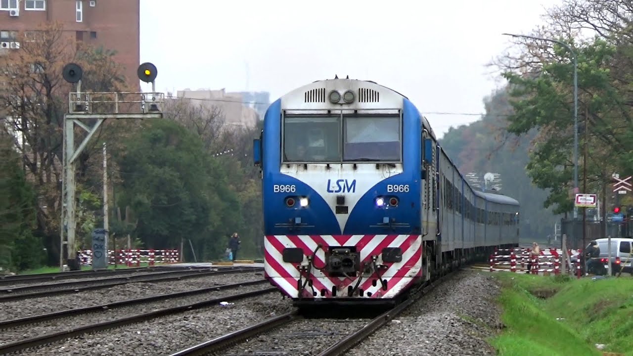 CSR SDD7 B966 Saliendo de Devoto