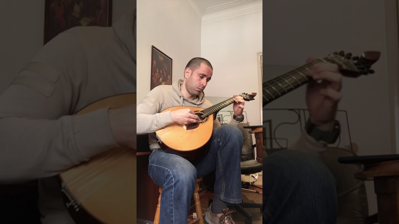Practicing Variações em Ré Maior - Carlos Paredes