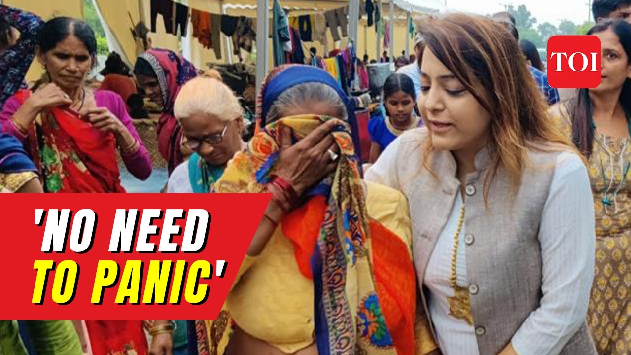 Delhi Floods Latest: Mayor Shaili Oberoi visits FLOODED areas near ISBT Kashmere Gate