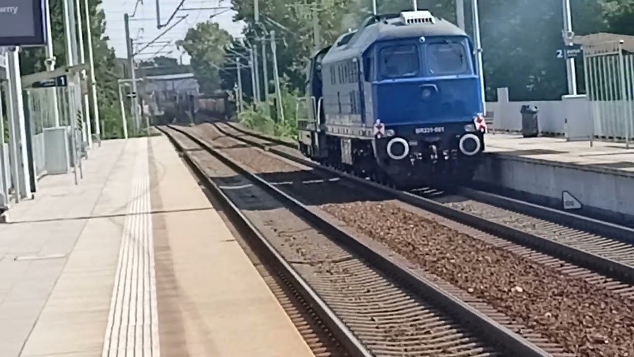 SM42-2351 + BR231-081