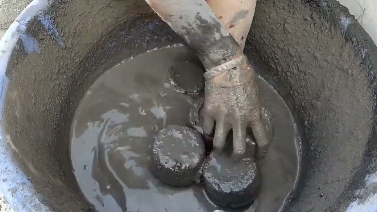 Asmr| soft sand cement crumbling dry and water 💦