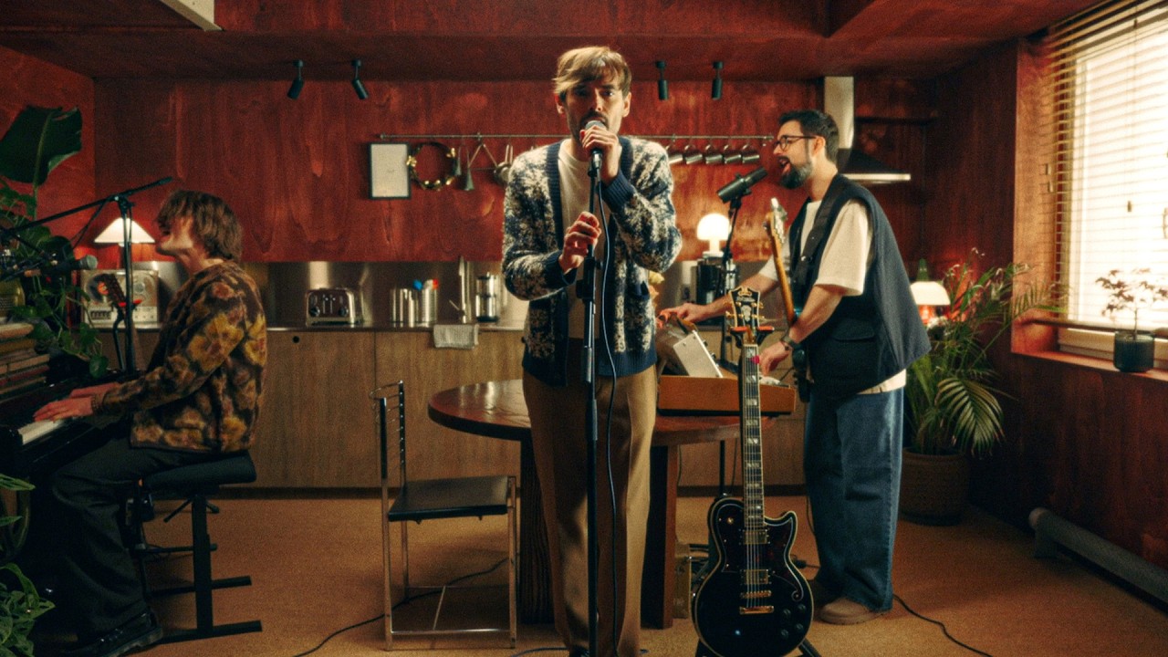 Puggy - Simultaneously (Acoustic version)