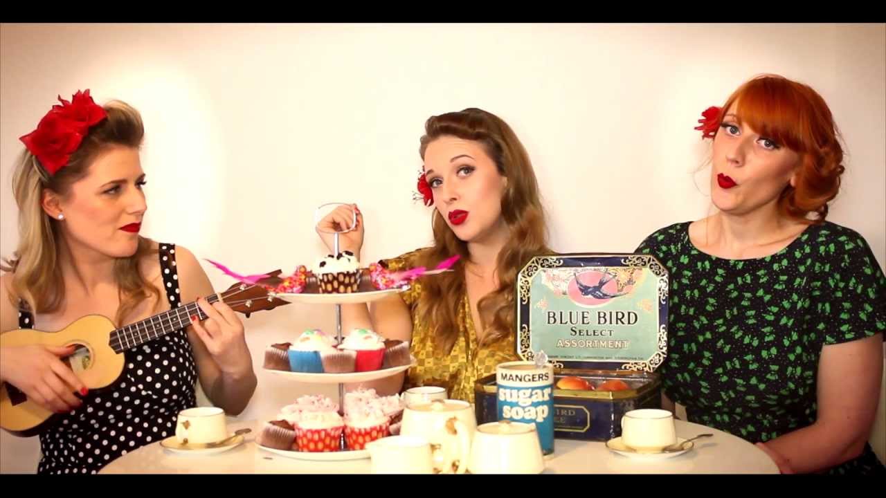The Sugar Sisters - Dream A Little Dream