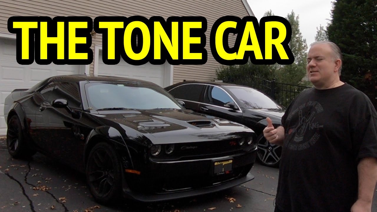 День нового автомобиля — обзор Dodge Challenger R/T Scat Pack Widebody
