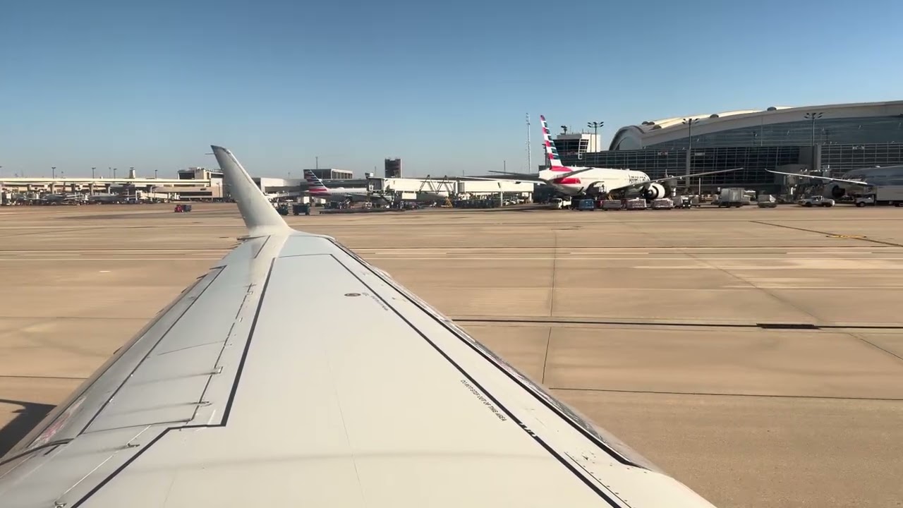 American Airlines AA4059 DFW-GGG Full Flight