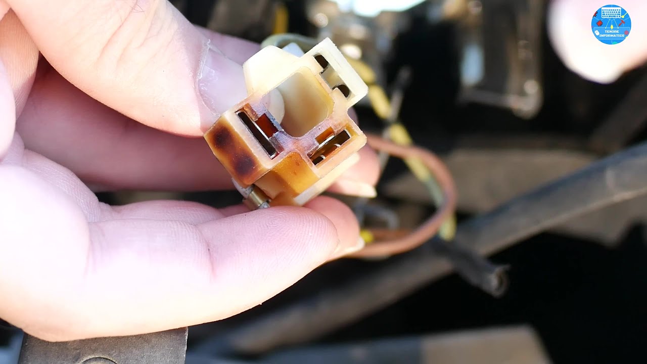 Sostituzione vecchi connettori H4 su FIAT Panda 169