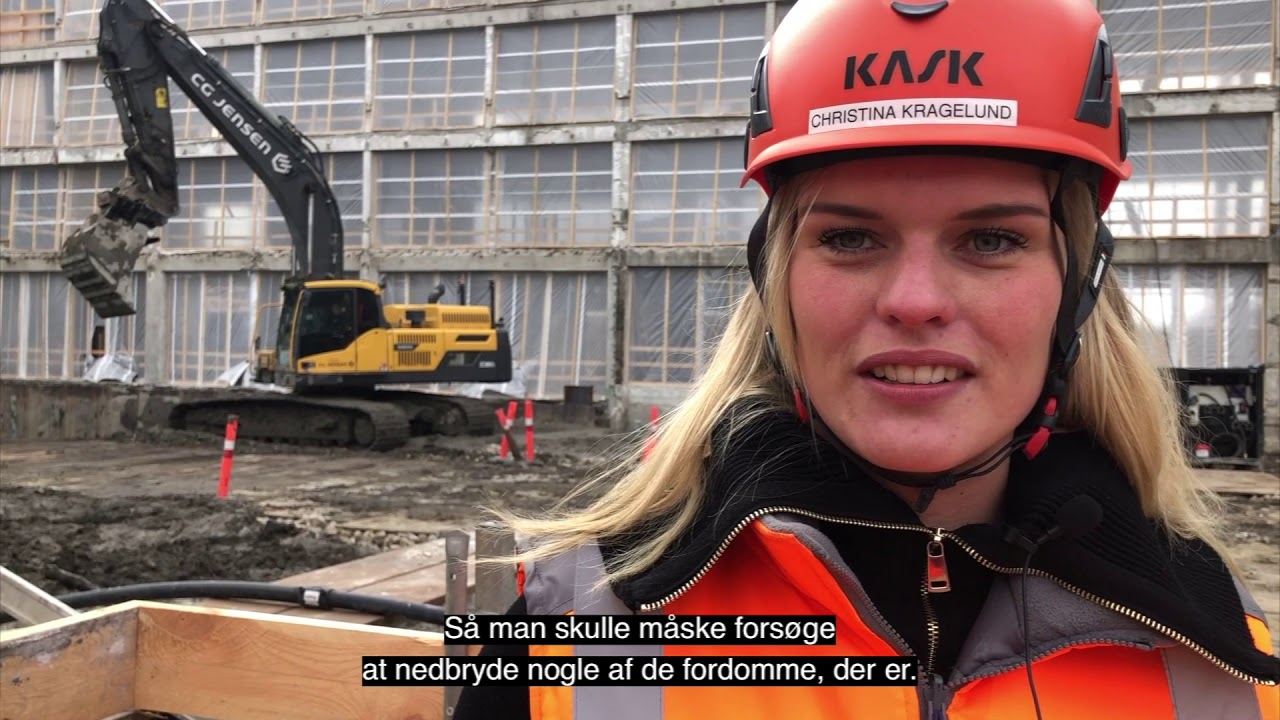 Vi hejser flaget for at hylde kvinder i bygge- og anlægsbrancen