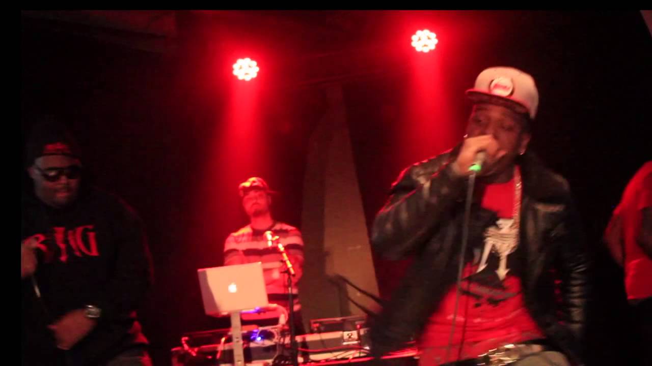 TSF: "Warehouse Live"